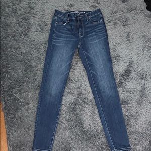 American Eagle skinny jeans